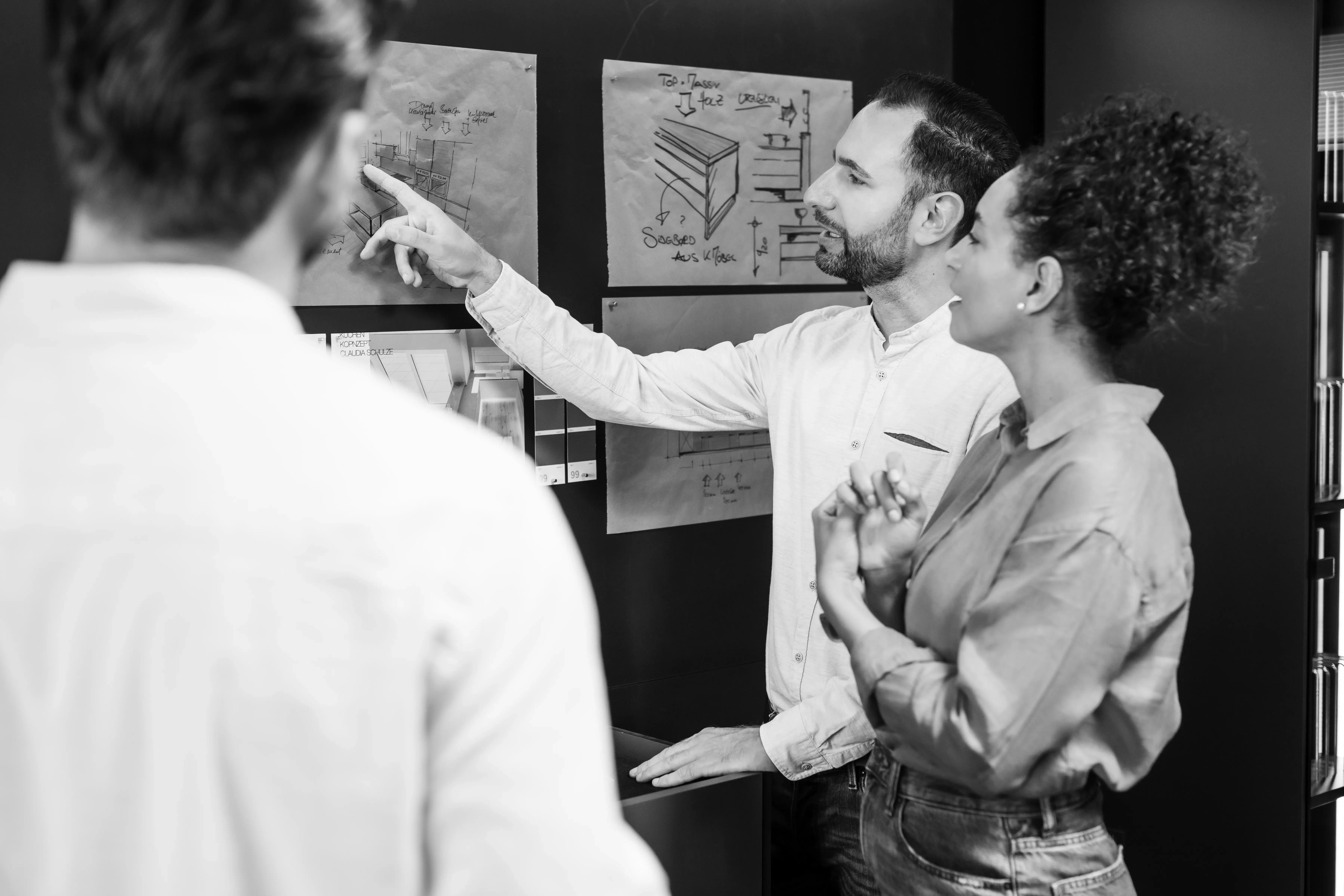 Beratungsgespräch Küchenkauf Menschen